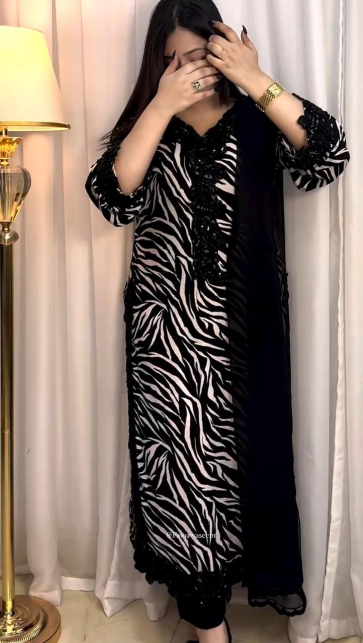 MARIA B LAWN EMBROIDERY DRESS 3 PIECE 2310