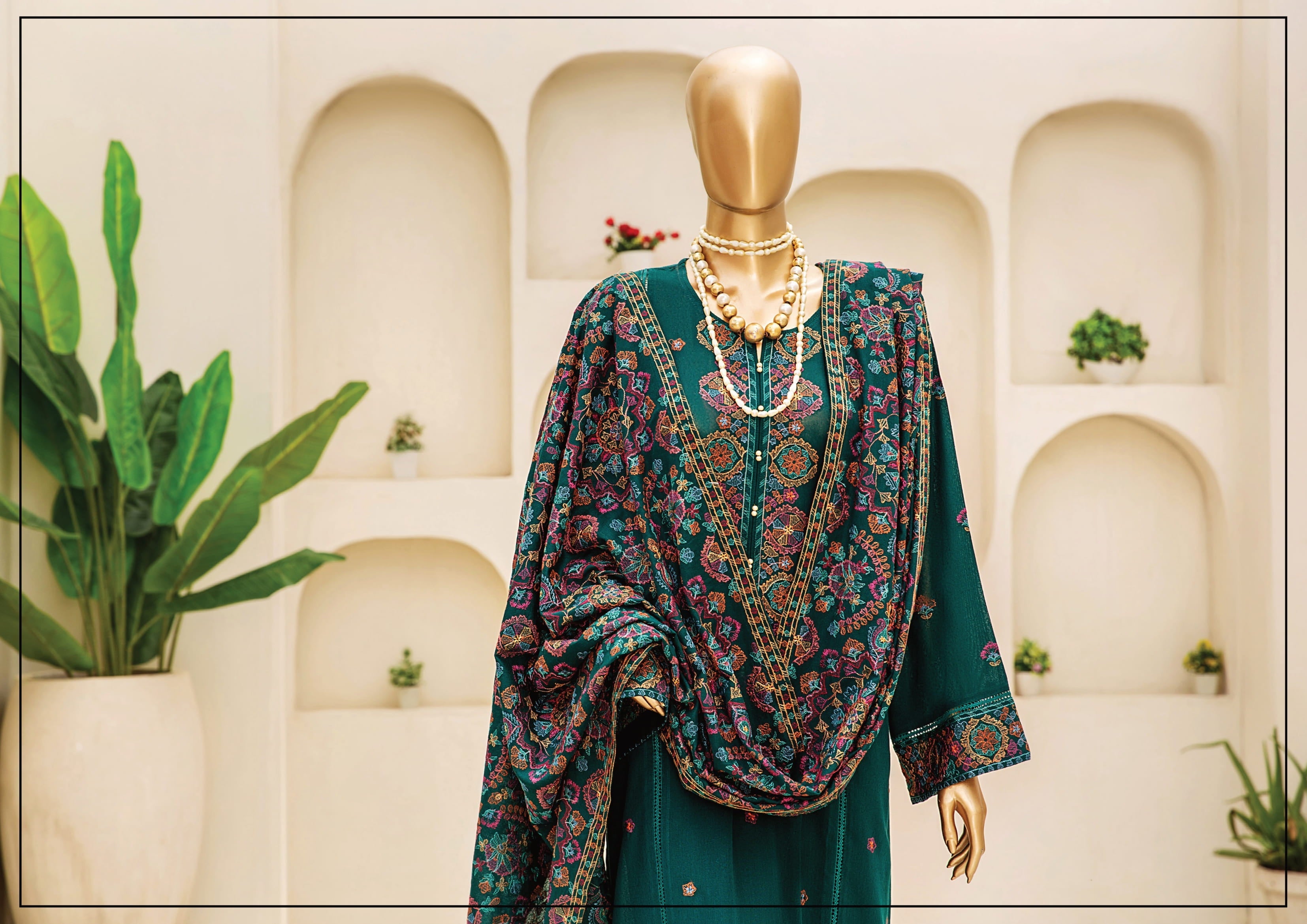 Dukhter Signature Karandi 3 Piece Suit Vol-1 (D-01)