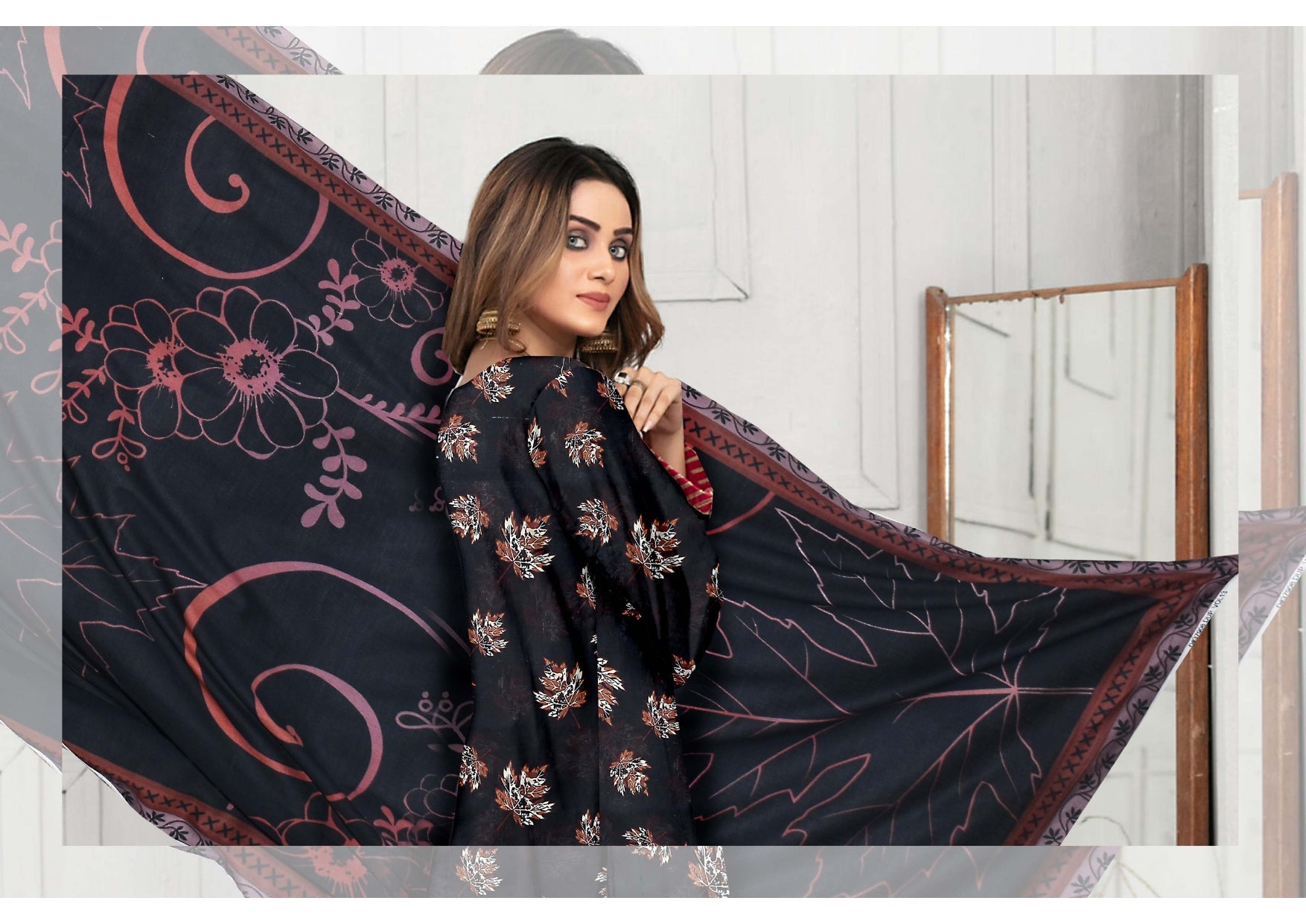 Maria B Lawn Summer Collection 2025 – 3-Piece Suit (Midnight Floral)
