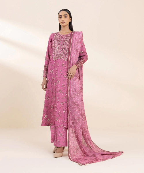 Sapphire Lawn – BANA DORA 2025 Printed Lawn