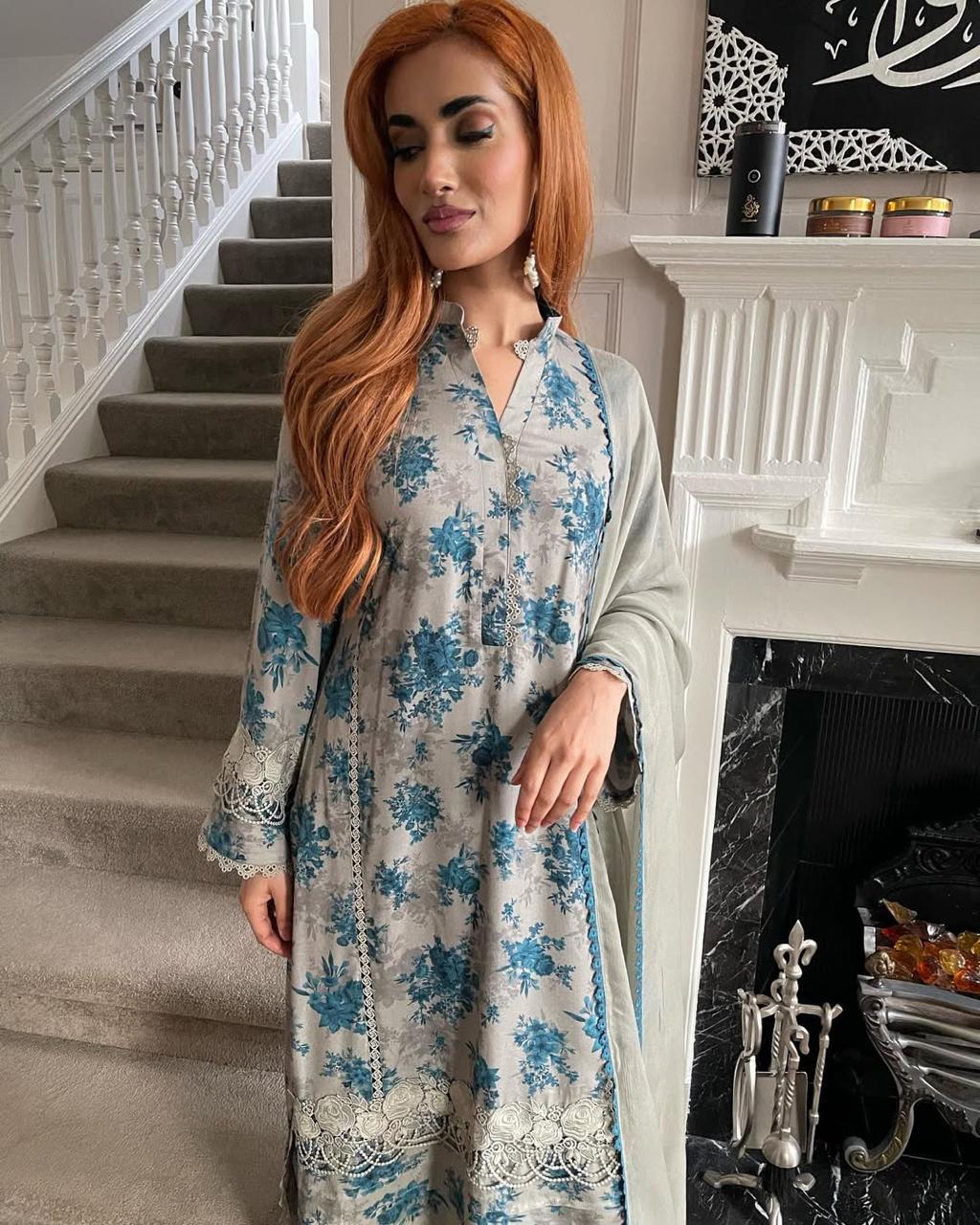 MARIA B LAWN EMBROIDERY DRESS 3 PIECE 2320