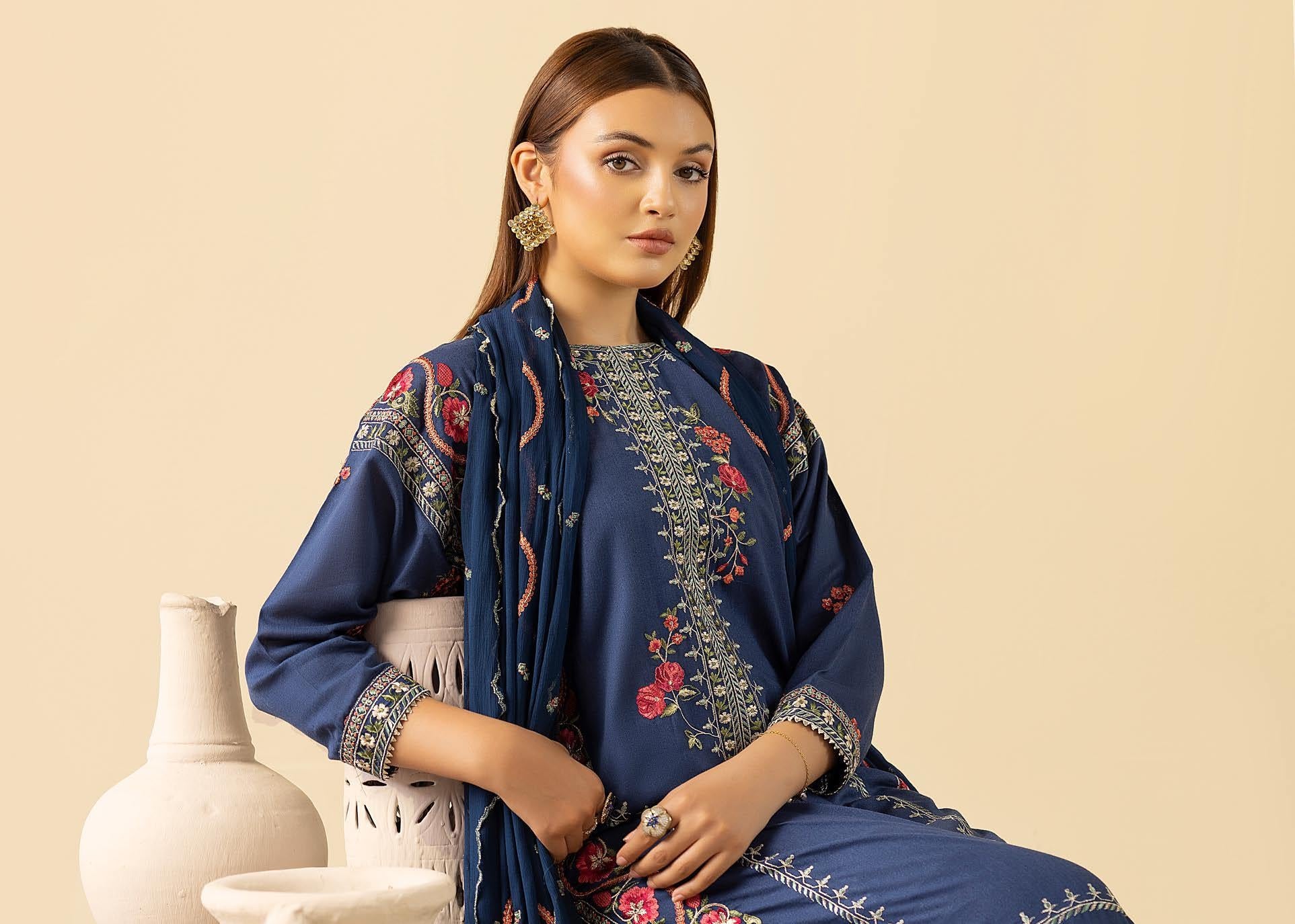 Shaamiyana Signature Karandi 3 Piece Suit (KS-305)
