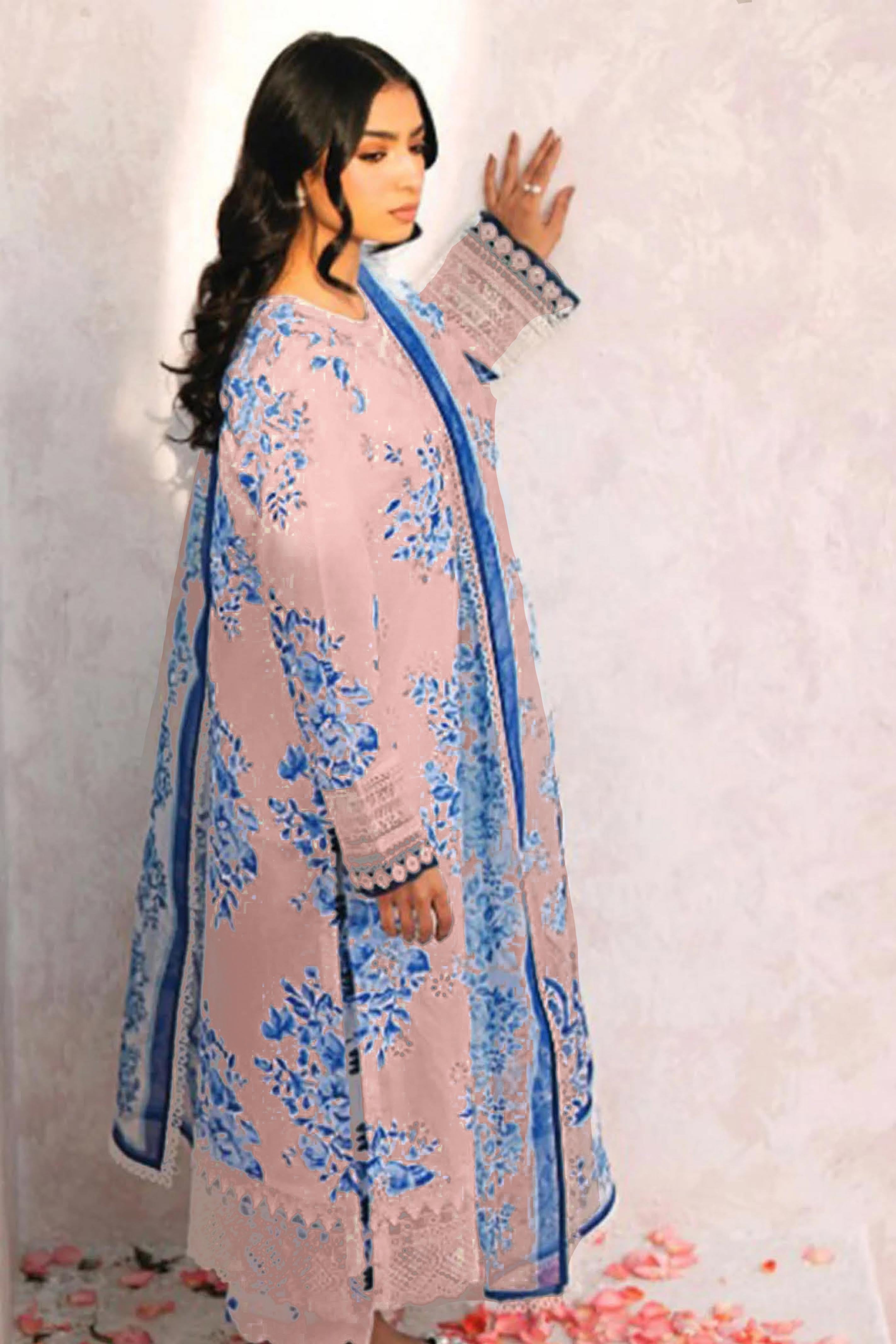Zainab Chottani Lawn – Bana Dora 2025 (Pink & Blue Floral 3-Piece Suit)