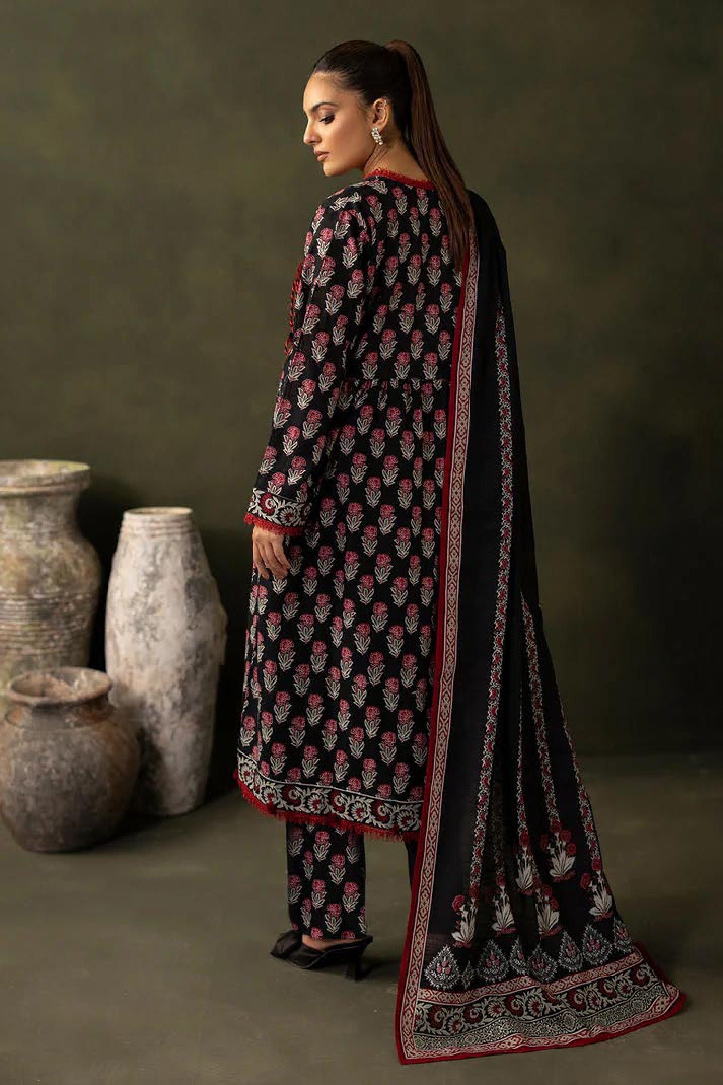 Black & Red Floral Lawn 3-Piece Suit | Elegant Tassel-Detail Kurta | Khoobsurat Summer '25